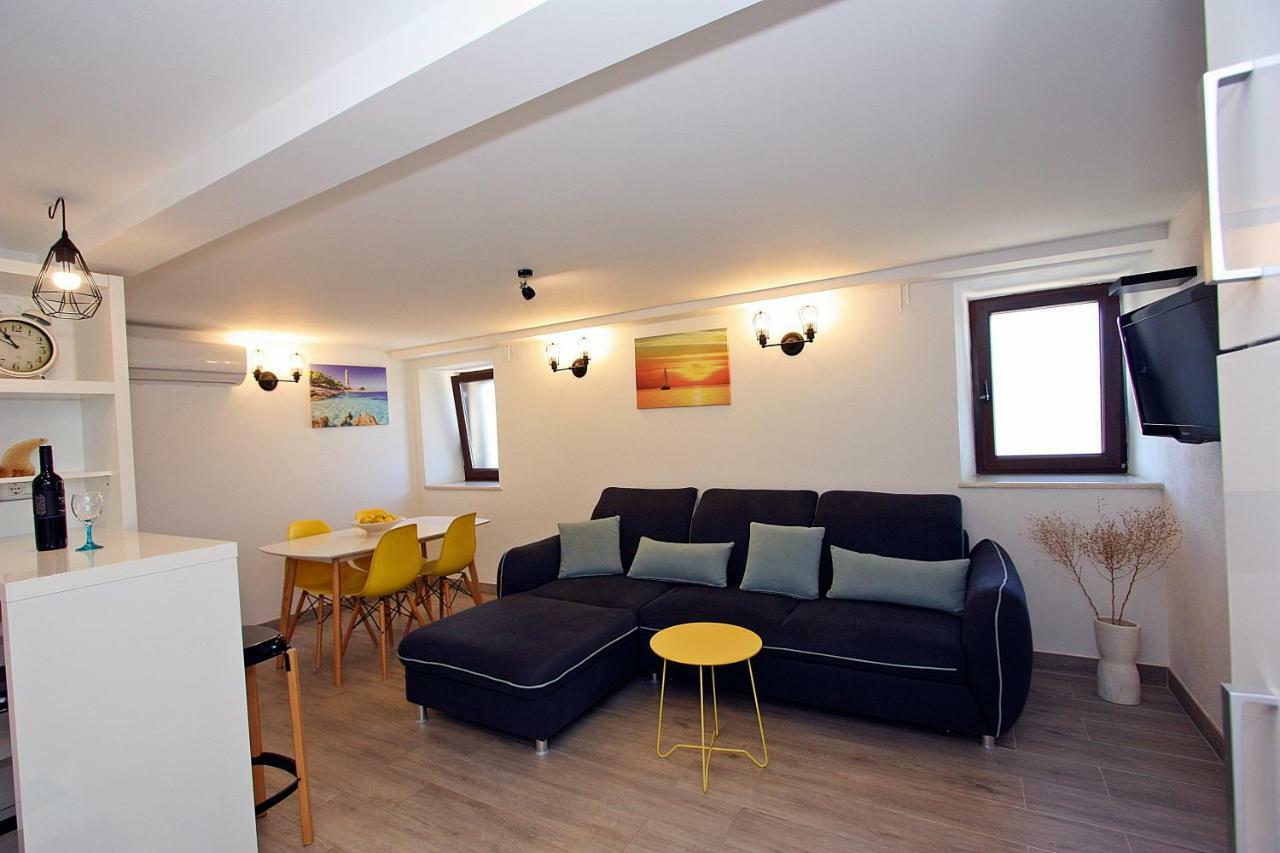 Apartman Ivana Splitska Exterior foto